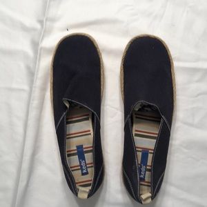 Canvas sneaker